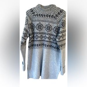 Style & Co Sweater Ladies Baby Blue Winter Snowflakes Silver Threading size M